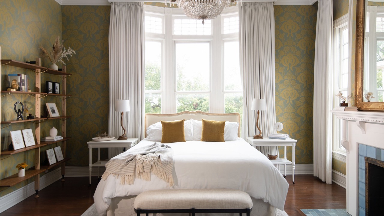 Photo of Bedroom in Austin Ave.