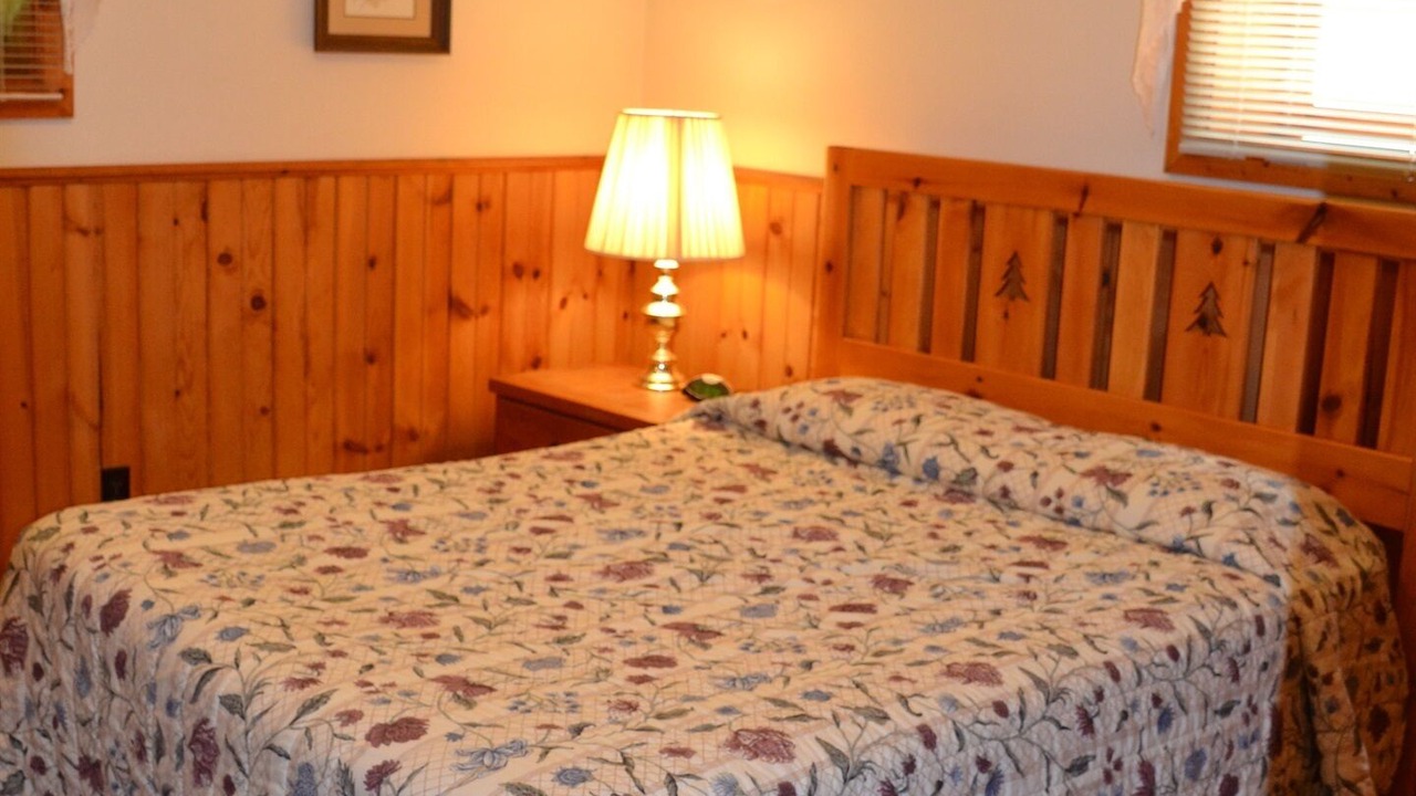 Photo of Bedroom in Watersmeet