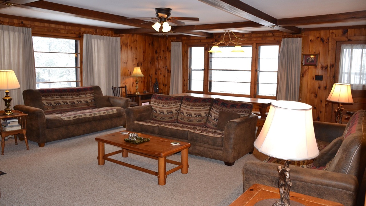 Photo of Livingroom in Watersmeet