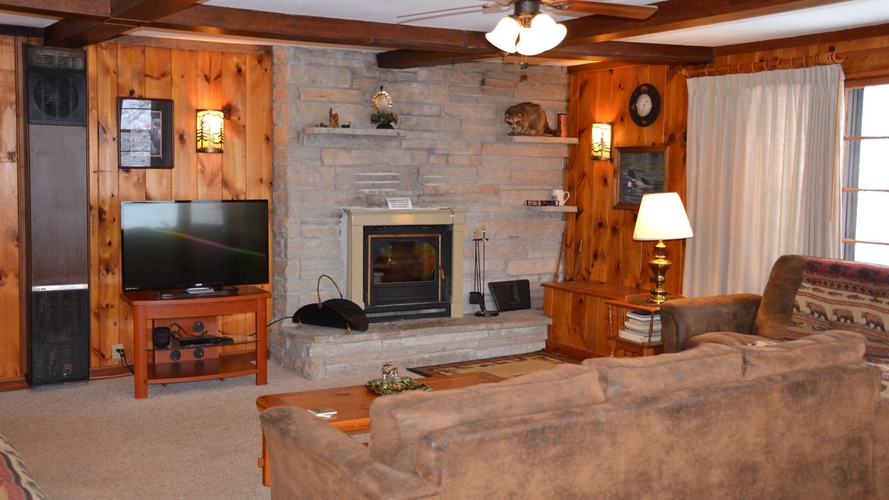 Photo of Livingroom in Watersmeet