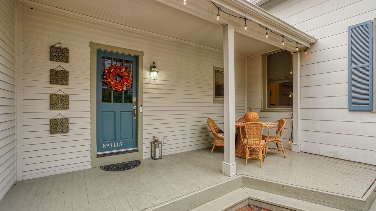 Photo of Outdoor in Merion Village