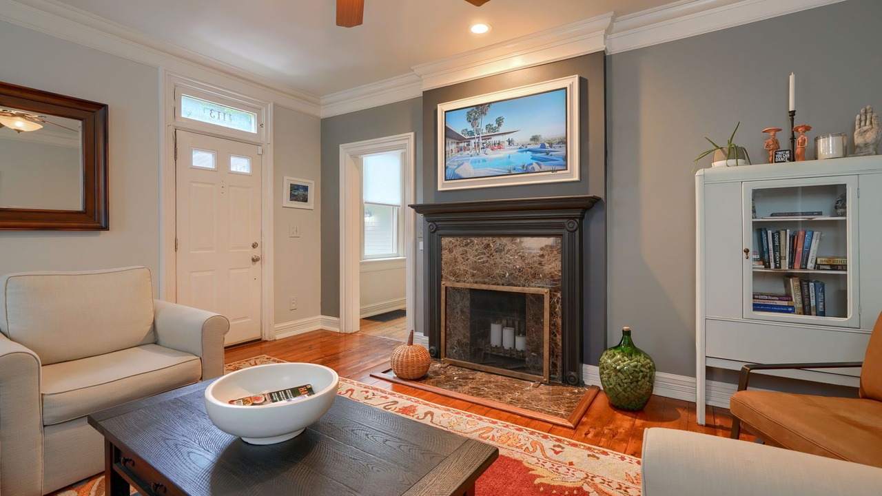 Photo of Livingroom in Merion Village