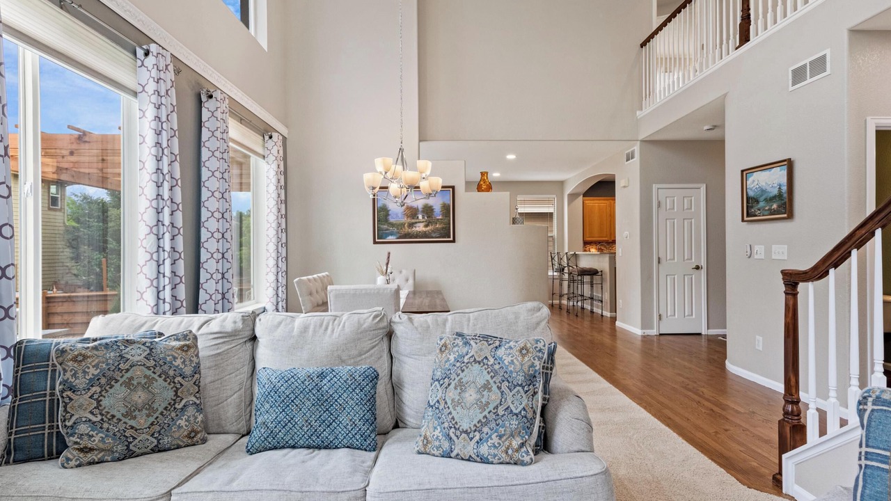 Photo of Livingroom in Commerce City