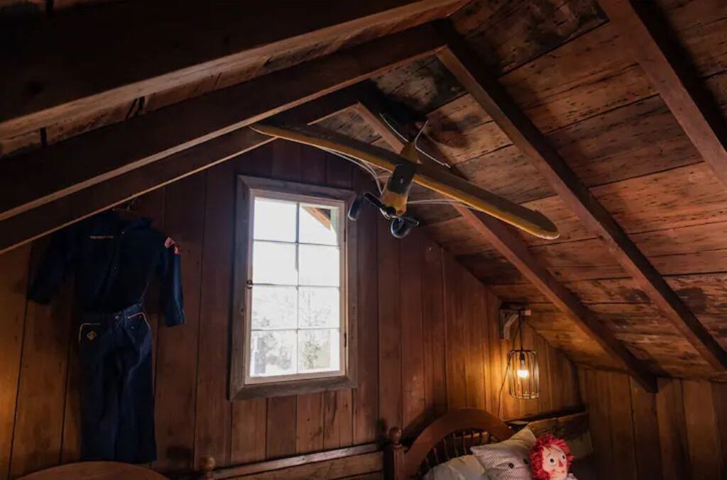Photo of Bedroom in Hendersonville