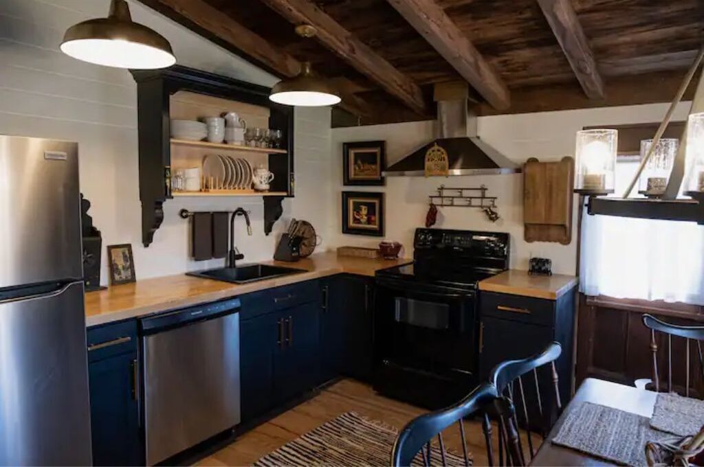 Photo of Kitchen in Hendersonville