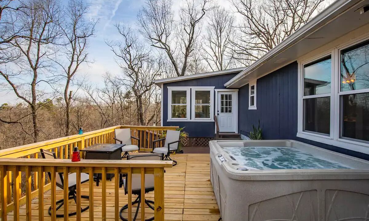 Photo of Patio Balcony in Beaver Shores