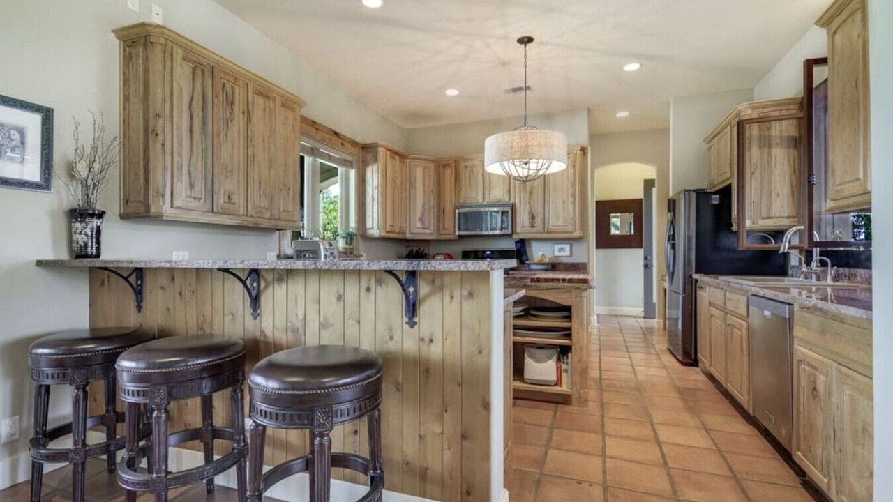 Photo of Kitchen in Barton Creek Highlands