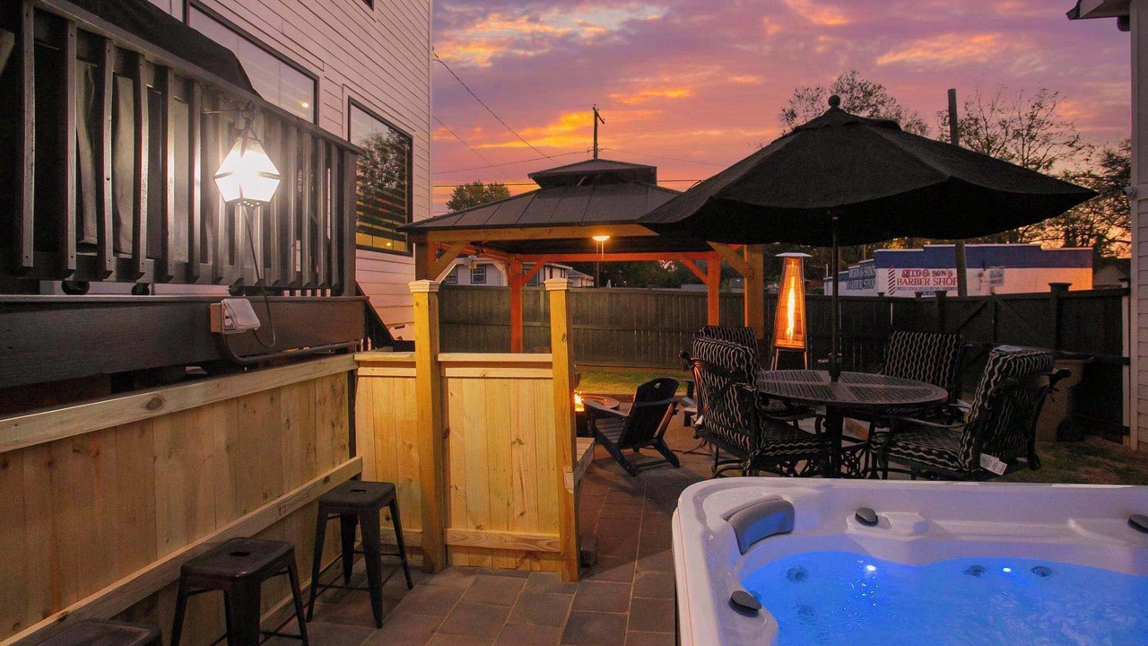Photo of Outdoor in Cleveland Park