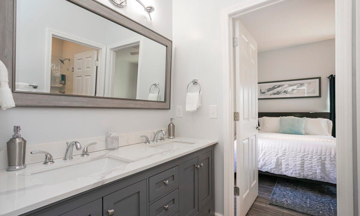 Photo of Bathroom in Cleveland Park