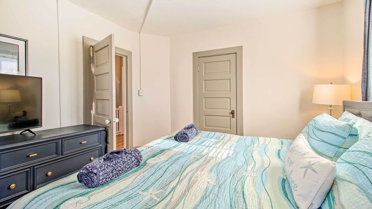 Photo of Bedroom in North Beach