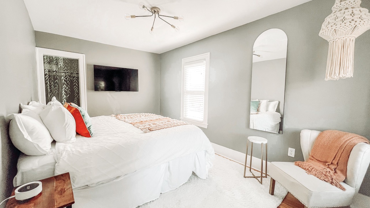 Photo of Bedroom in Royal Oak
