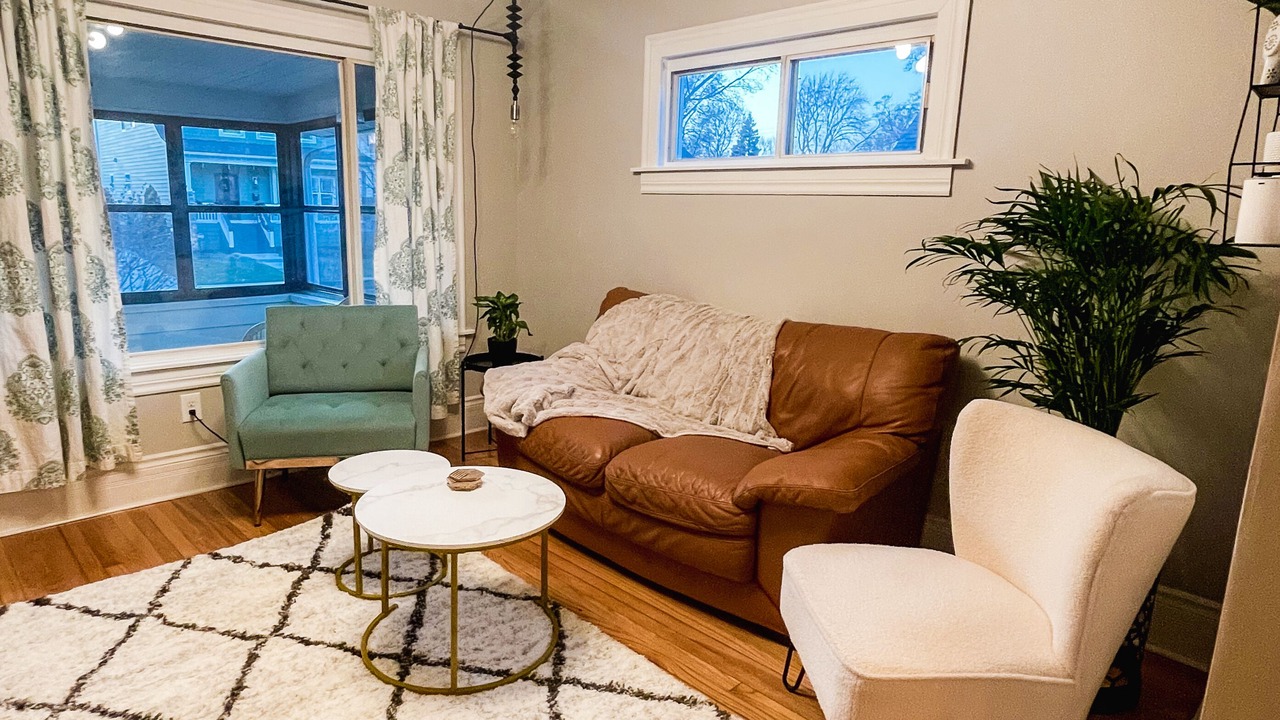 Photo of Livingroom in Royal Oak