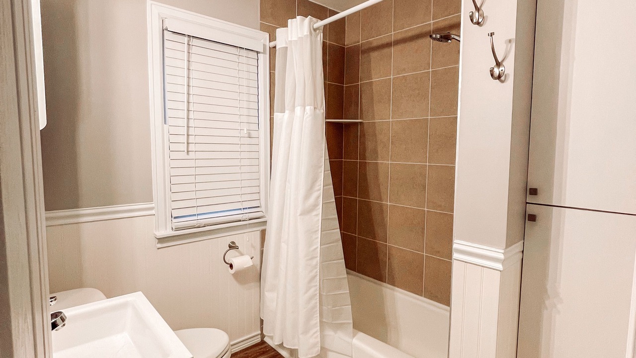 Photo of Bathroom in Royal Oak