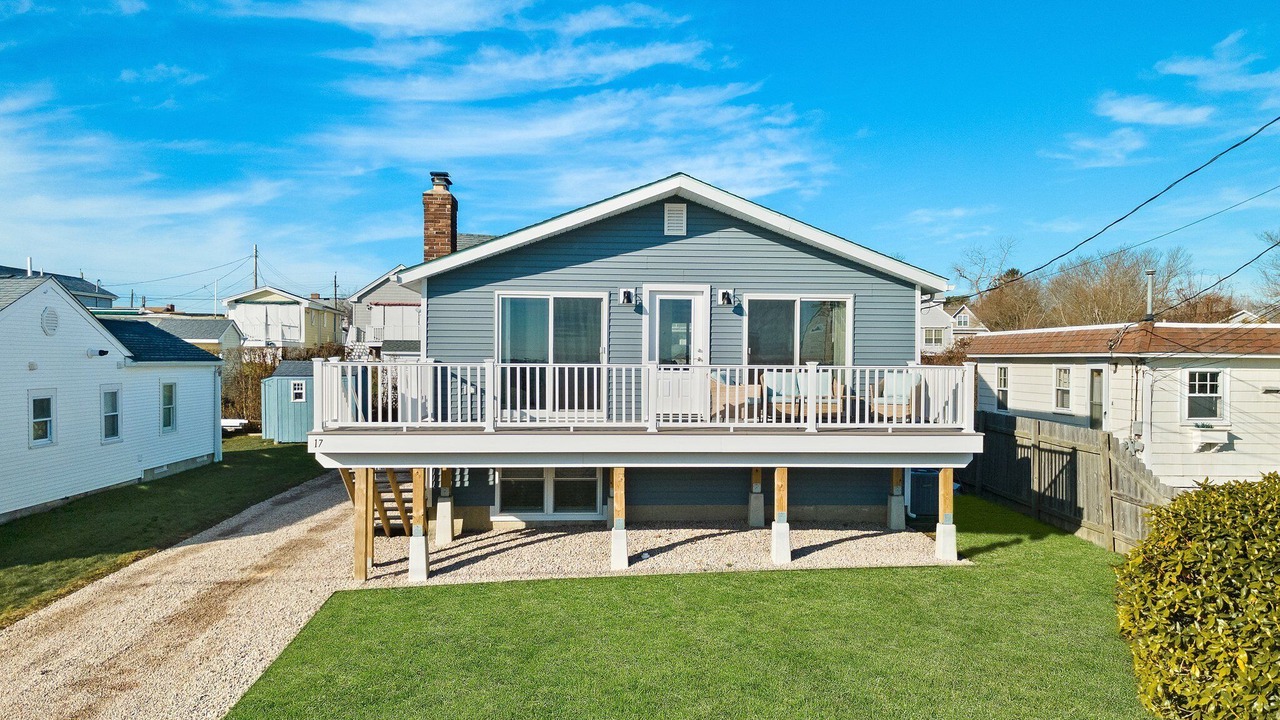 Photo of Outdoor in Eastward Look