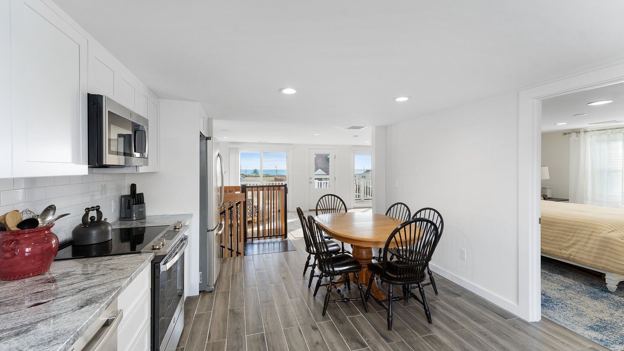 Photo of Kitchen in Eastward Look