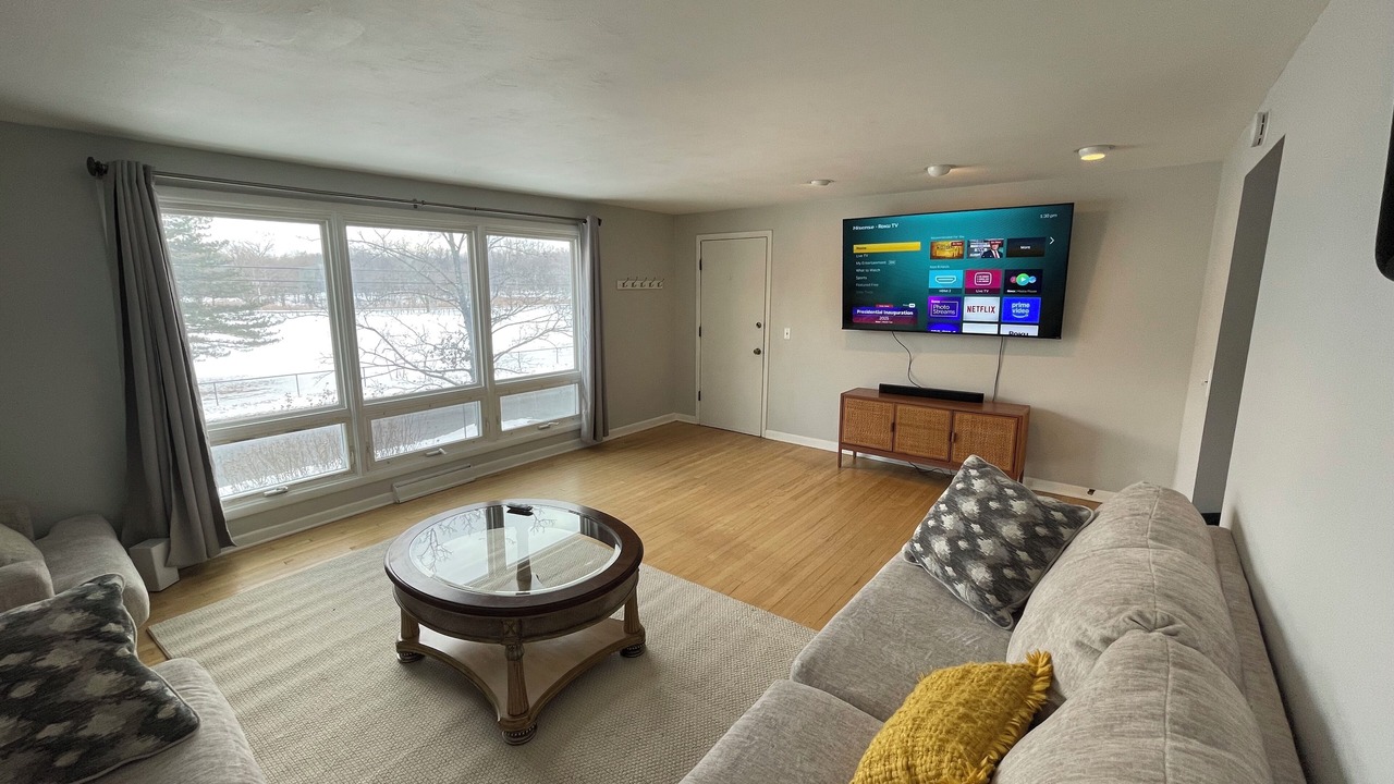 Photo of Livingroom in Eastside