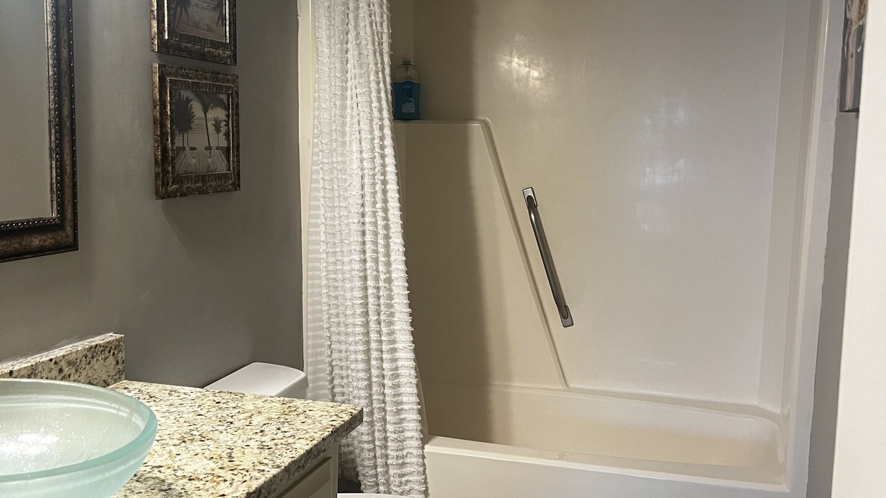 Photo of Bathroom in Titus