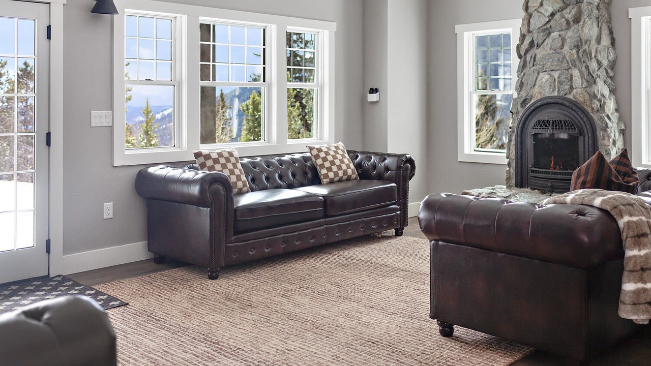 Photo of Livingroom in Evergreen