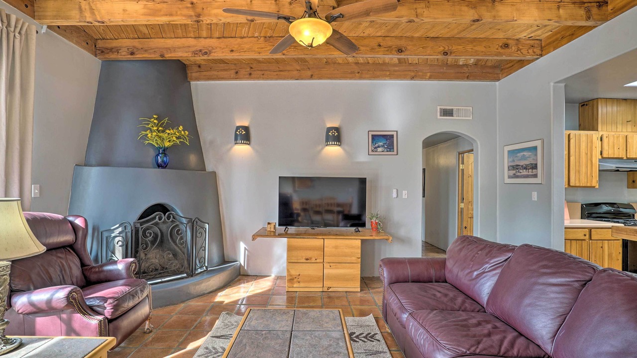 Photo of Livingroom in Mesilla Park