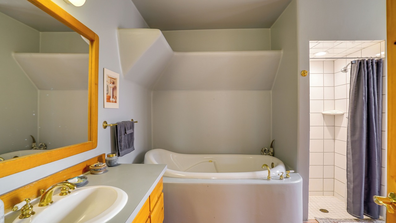 Photo of Bathroom in Mesilla Park