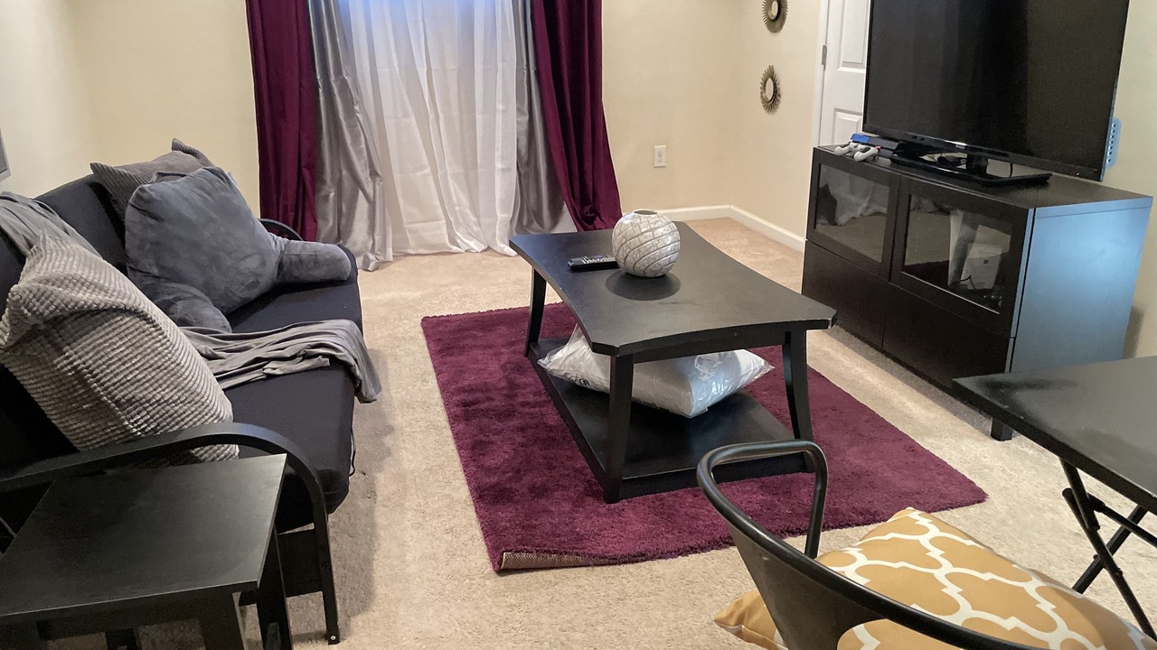 Photo of Livingroom in West Arlington