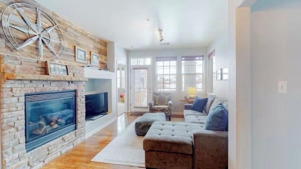 Photo of Livingroom in Silvercreek