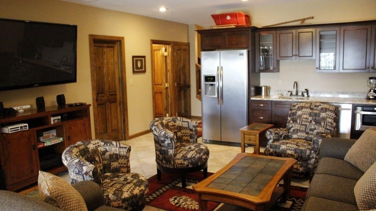 Photo of Bedroom in Snowshoe