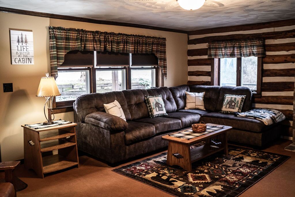 Photo of Livingroom in Millmont