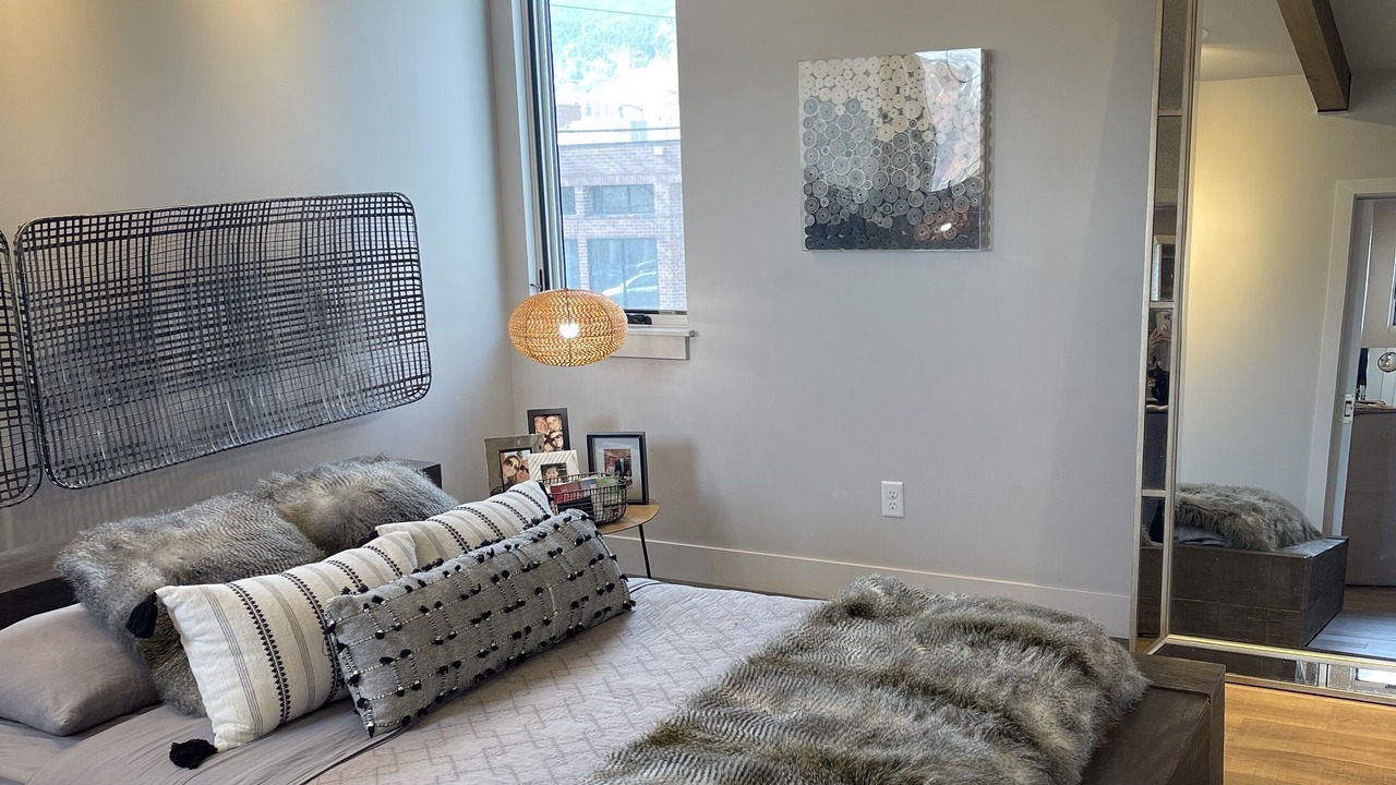 Photo of Bedroom in Central Boulder