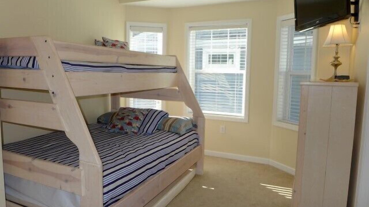 Photo of Bedroom in North End