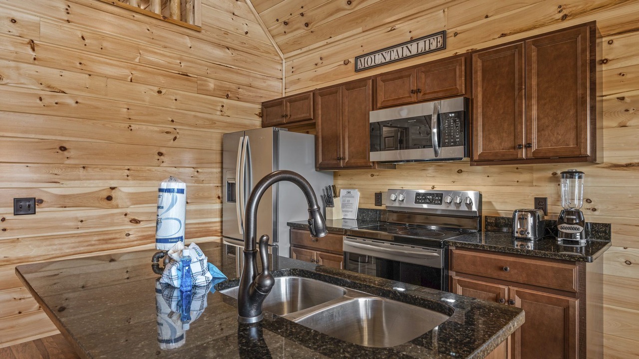 Photo of Kitchen in White Oak Lodge