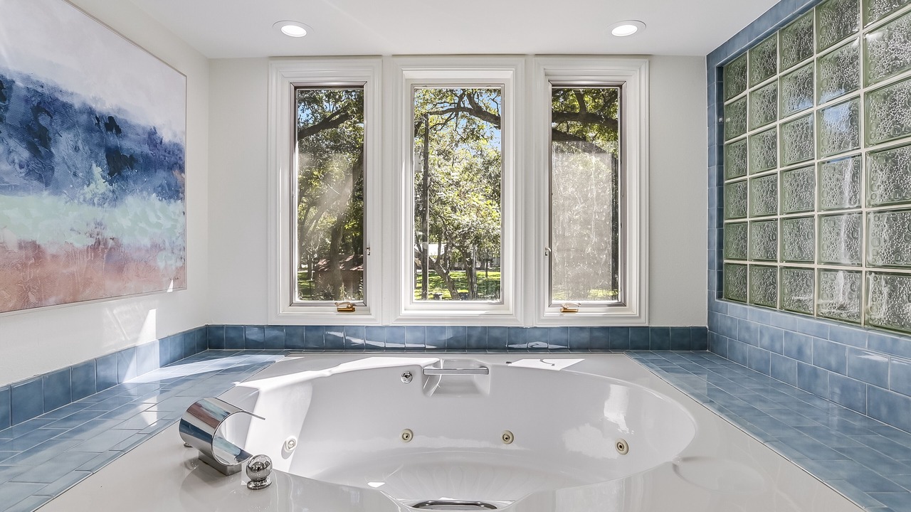 Photo of Bathroom in McQueeney