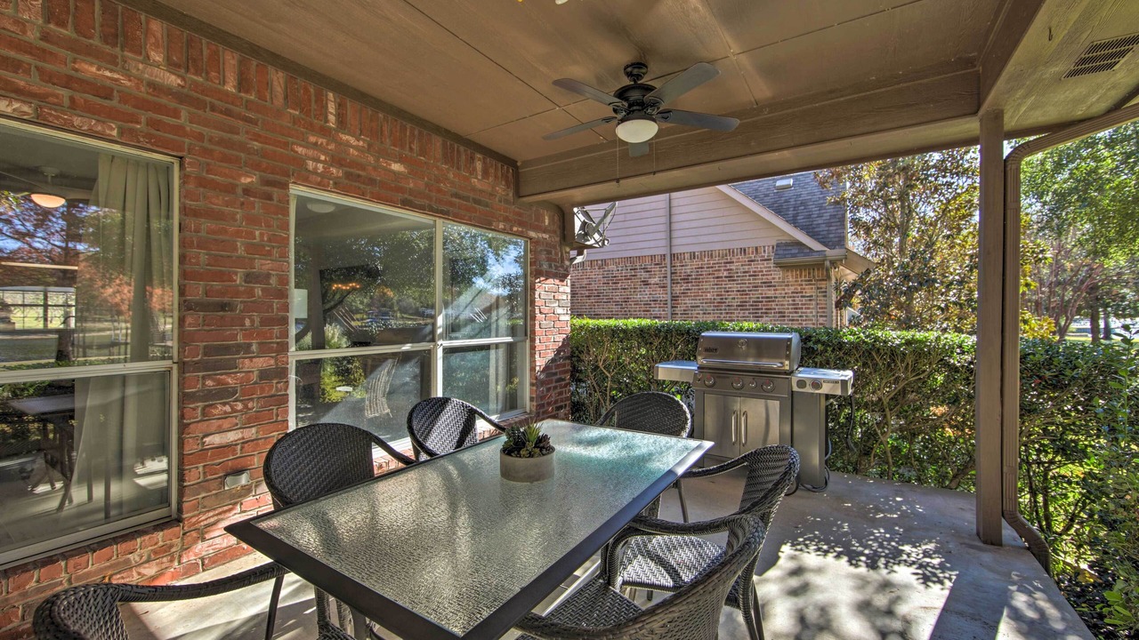 Photo of Outdoor in Enchanted Oaks