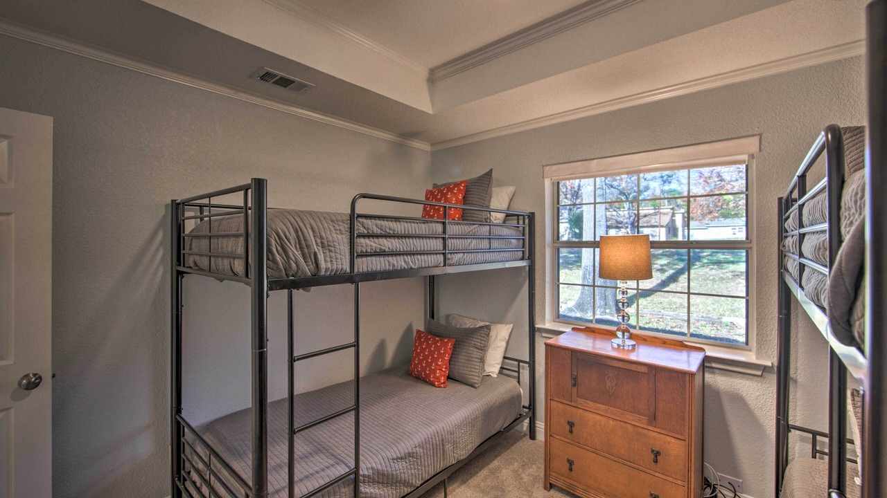 Photo of Bedroom in Enchanted Oaks
