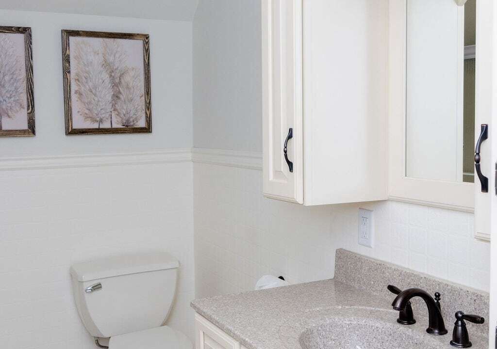 Photo of Bathroom in Leola