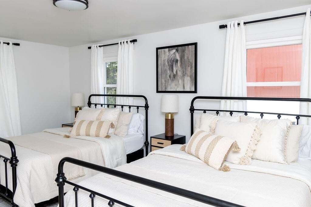 Photo of Bedroom in Leola