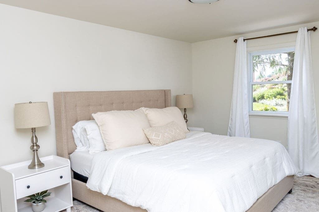 Photo of Bedroom in Leola