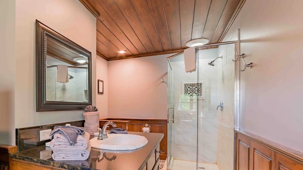 Photo of Bathroom in Pittman Center