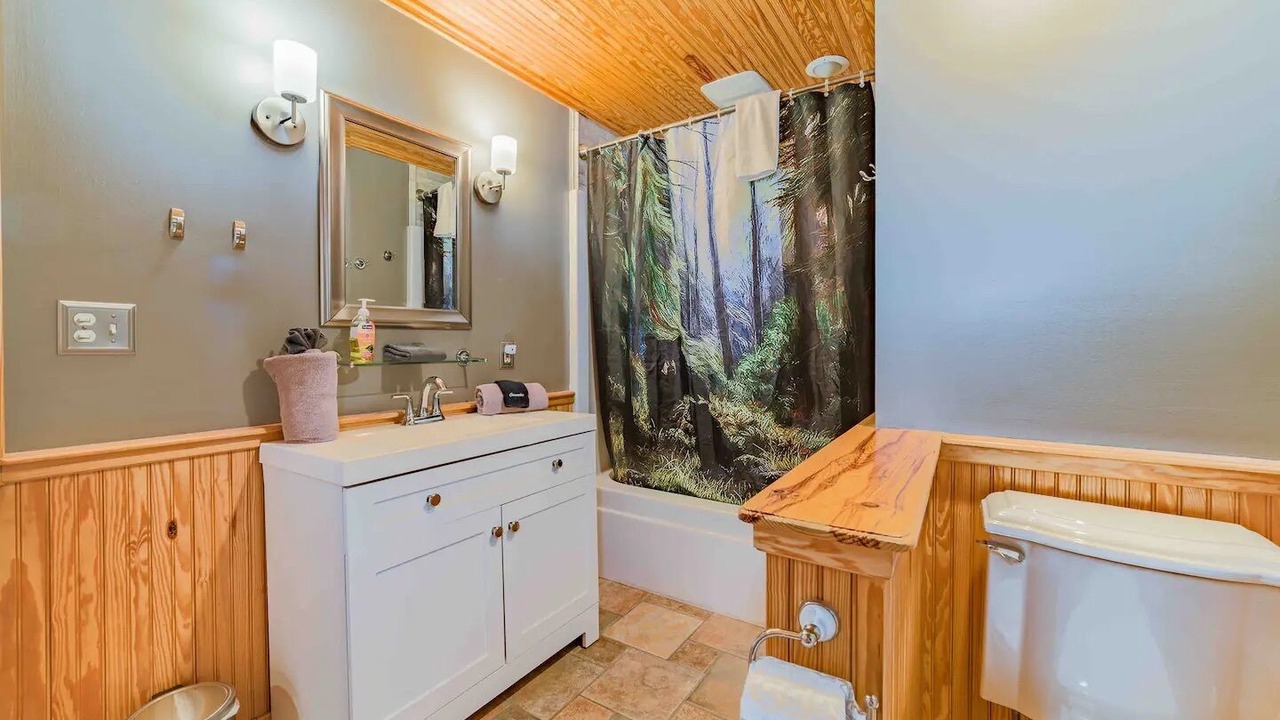 Photo of Bathroom in Pittman Center