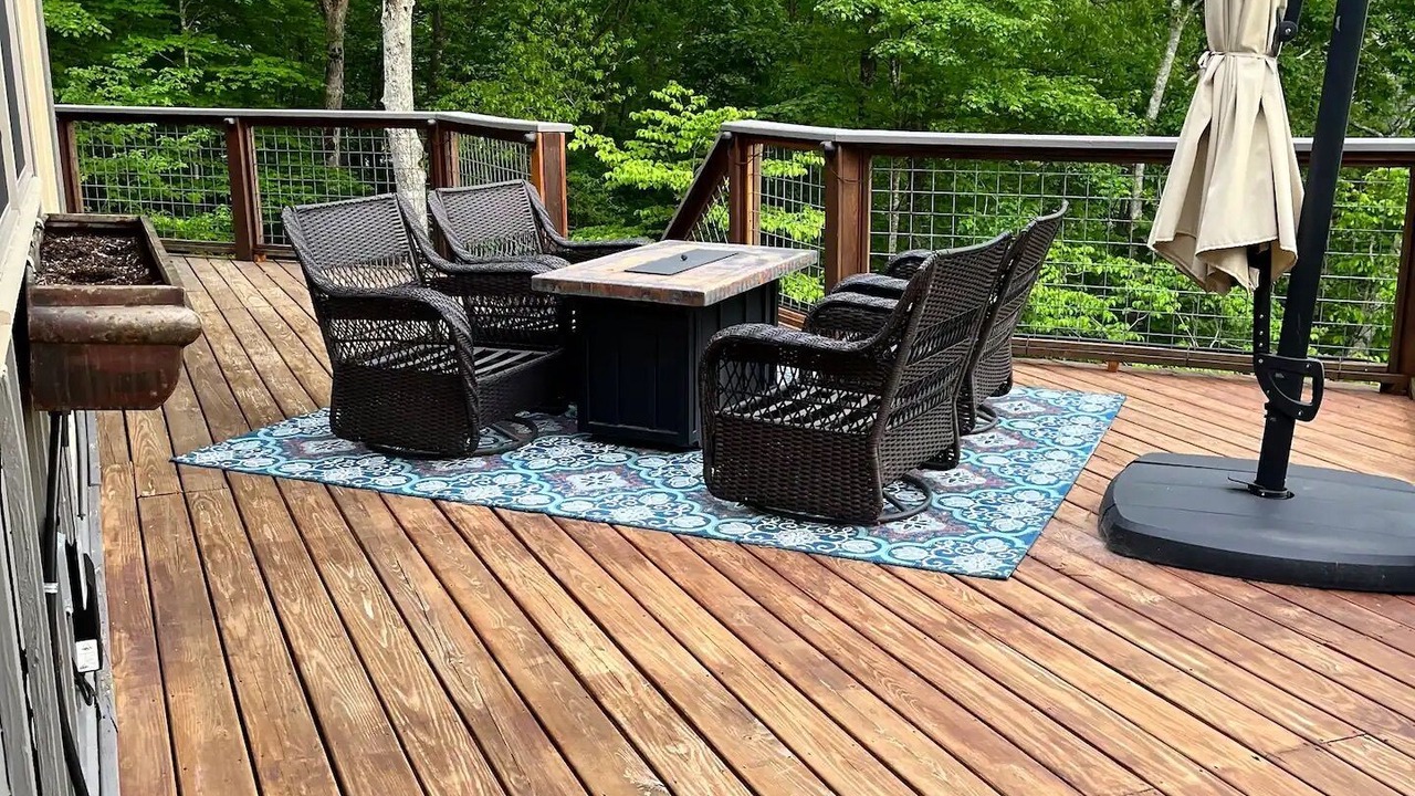 Photo of Patio Balcony in Pittman Center