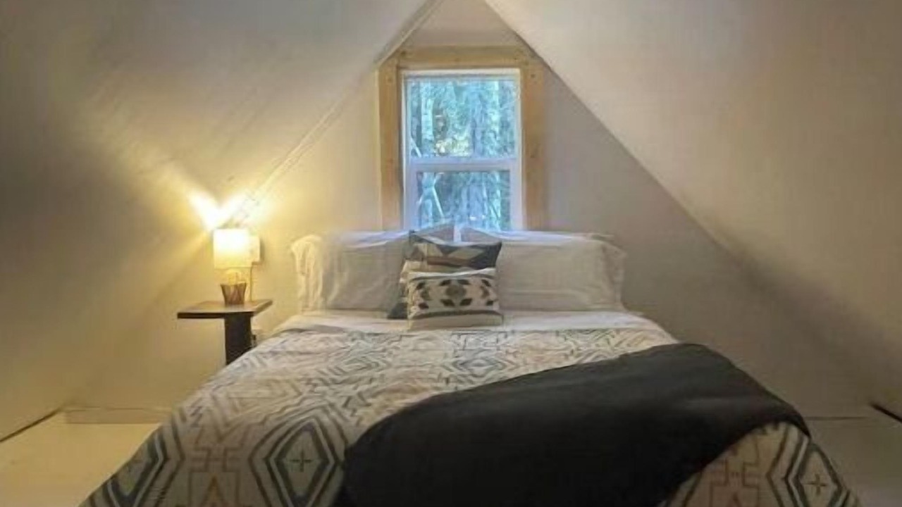 Photo of Bedroom in Fairbanks