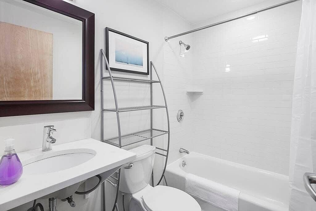 Photo of Bathroom in Downtown Boston