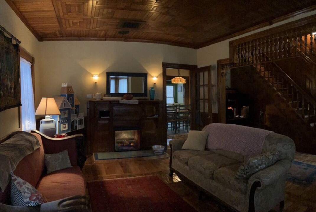 Photo of Livingroom in North Creek
