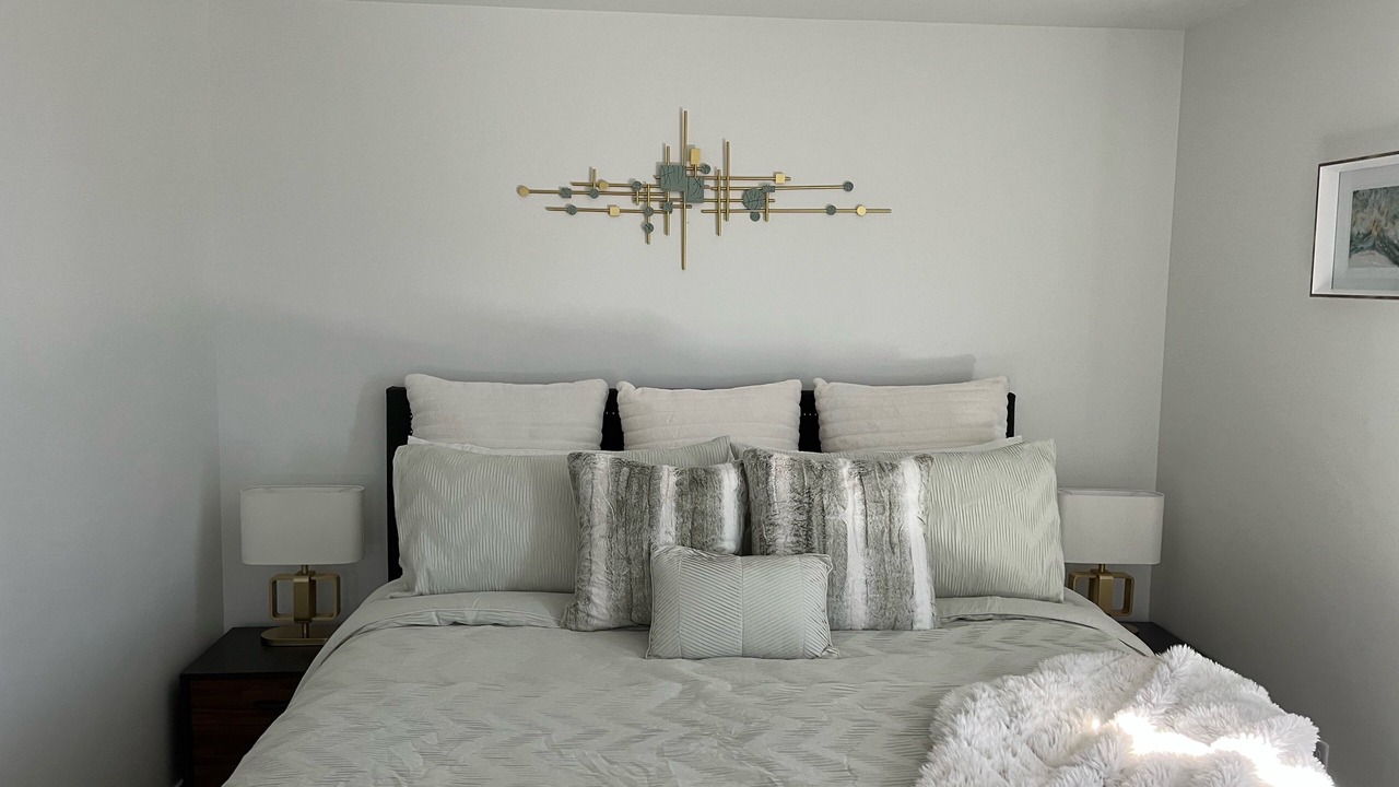 Photo of Bedroom in Midway