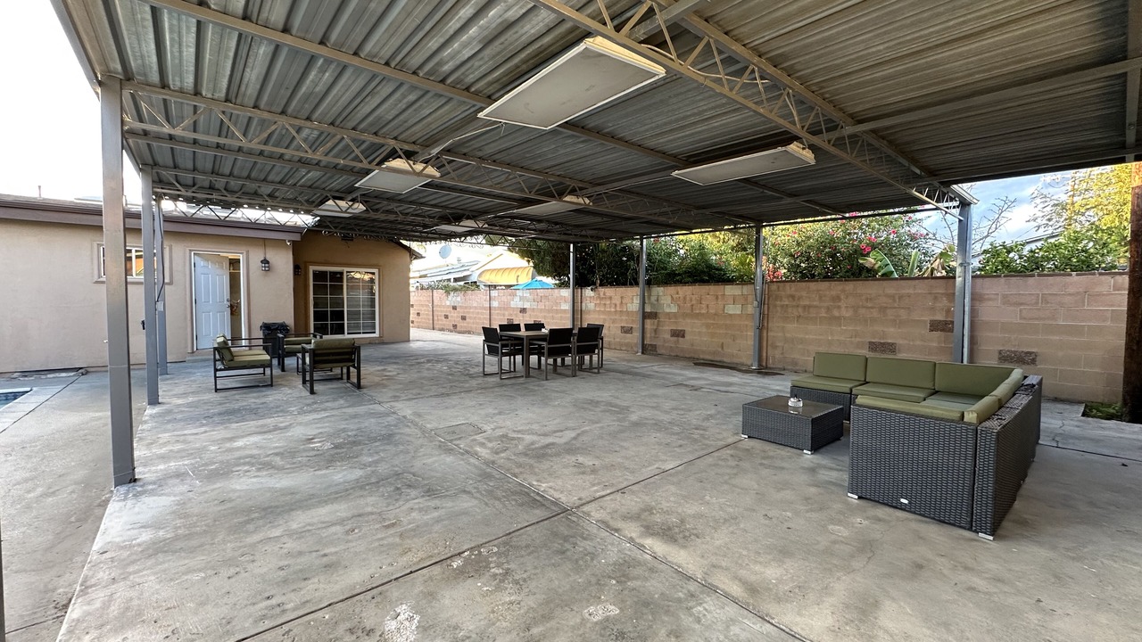 Photo of Outdoor in North Hollywood