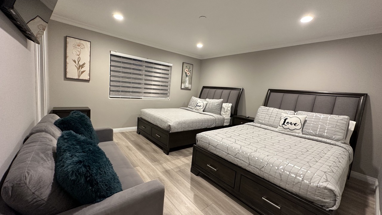 Photo of Bedroom in North Hollywood