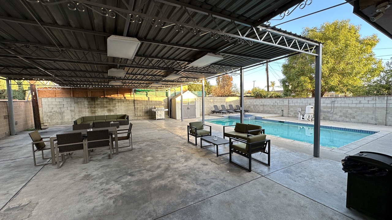 Photo of Outdoor in North Hollywood