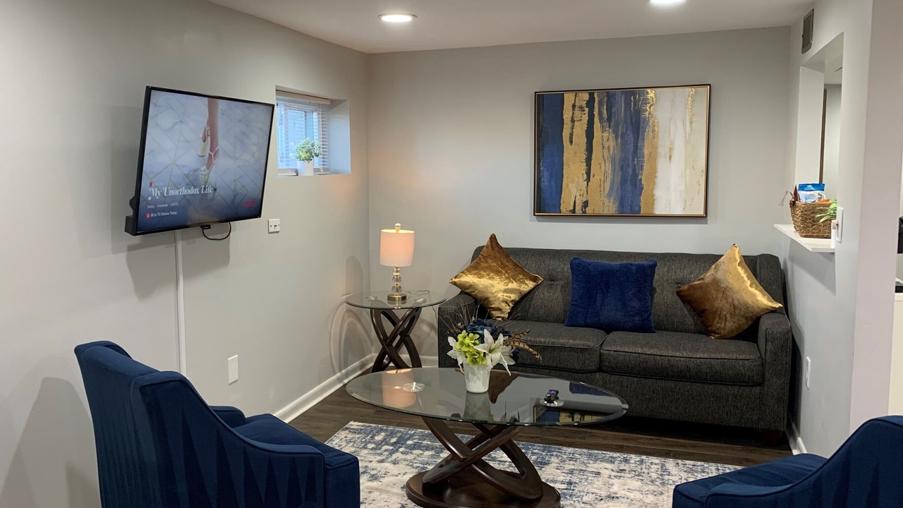 Photo of Livingroom in Hill East