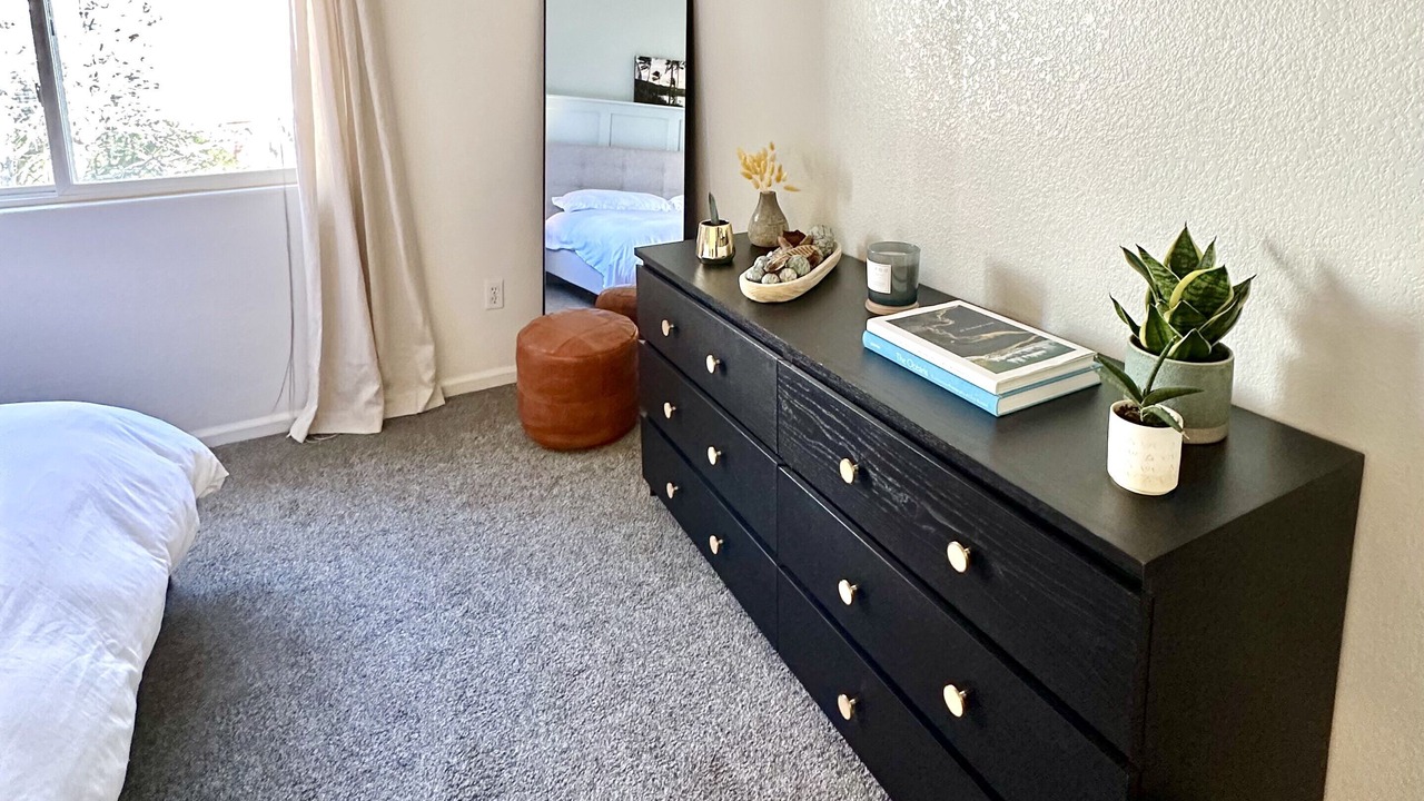 Photo of Bedroom in Jefferson Gardens