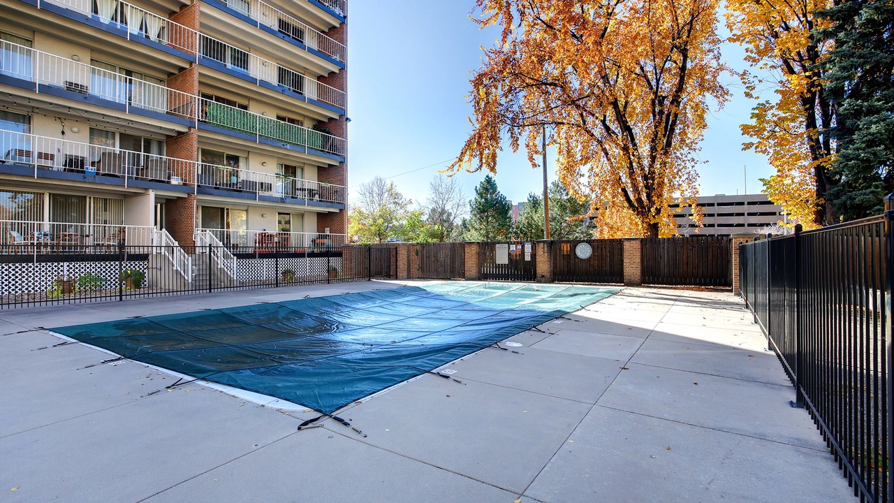 Photo of Outdoor in Hale